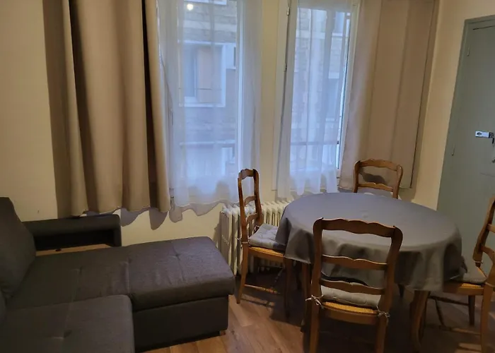 Habitación en casa particular 2 Chez L'habitant *